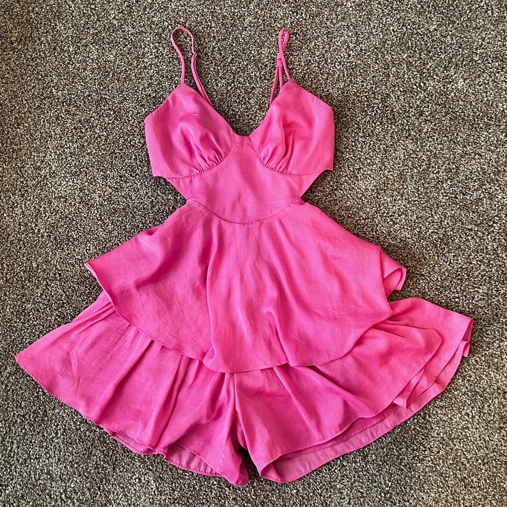 STEPS New York Pink Tiered Ruffle Romper Dress Size Small - Picture 6 of 13